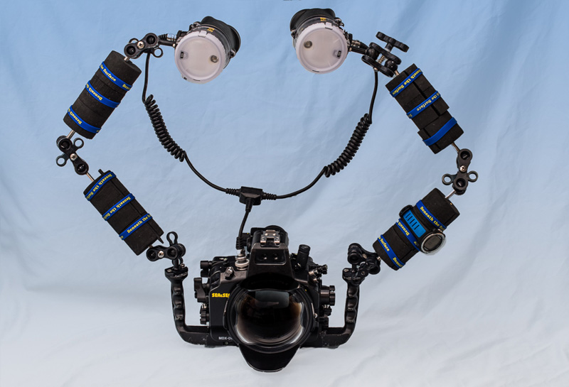 Strobes positioned up high above the housing.